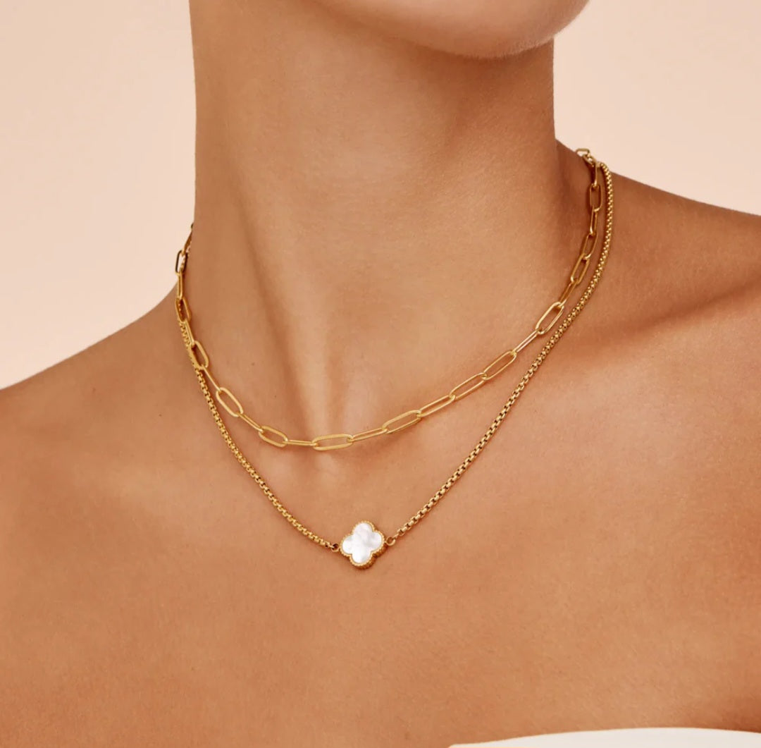 Collar Trébol Nácar